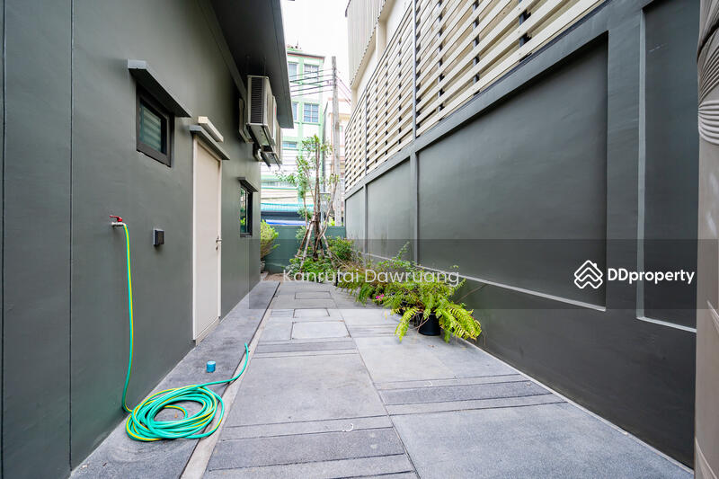 For Rent - Tiger Lane, Bangkok