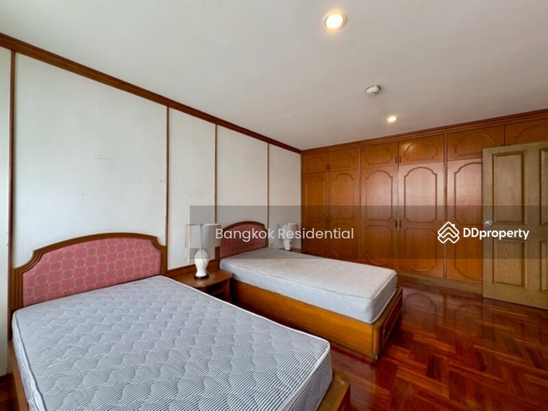 For Rent - Le Chateau Mansion, Bangkok