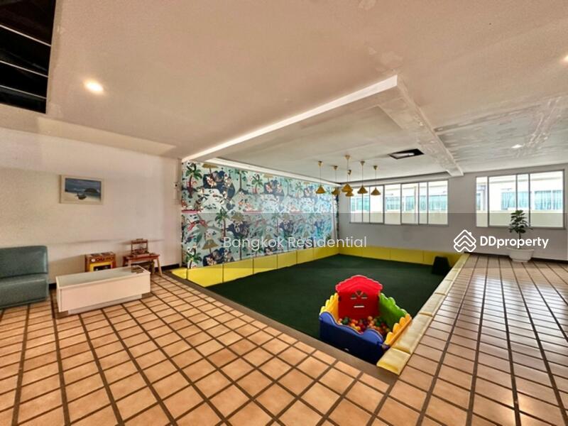 For Rent - Le Chateau Mansion, Bangkok