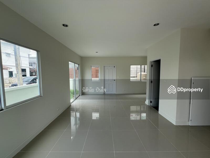 For Sale - The Trust Townhome Wongwaen-Kanchanapisek, Pathum Thani