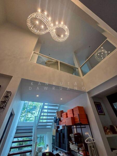 <th>Single house Sukhumvit 39</th><en>Single House</en>, bangkok, Khlong Tan Nua, Watthana, Bangkok, 4 Bedrooms, 466 sqm, Single Detached House For Sale, by Kanrutai Dawruang, 60019427 - DDproperty.com