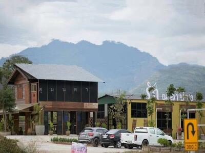 ขาย - บ้านเดี่ยว ที่ดิน ลำปาง-เถิน ติดถนนซุปเปอร์ไฮเวย์, ลำปาง