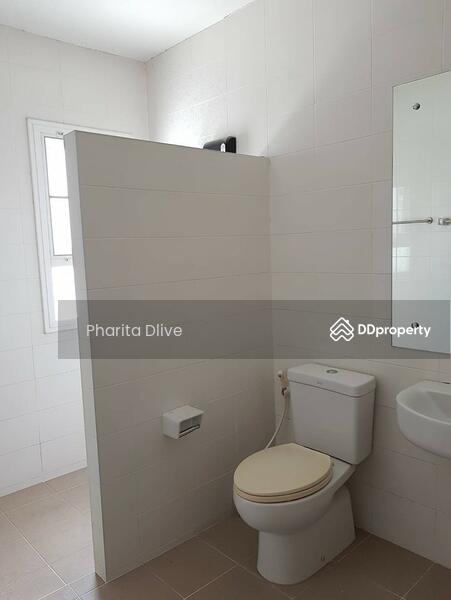 For Sale - Townhouse for sale , walkable to sarasas witaed lanna 500 m. near chiangmai airport 4 km., Chiang Mai