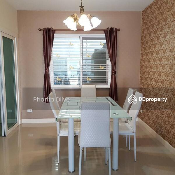 For Sale - Townhouse for sale , walkable to sarasas witaed lanna 500 m. near chiangmai airport 4 km., Chiang Mai