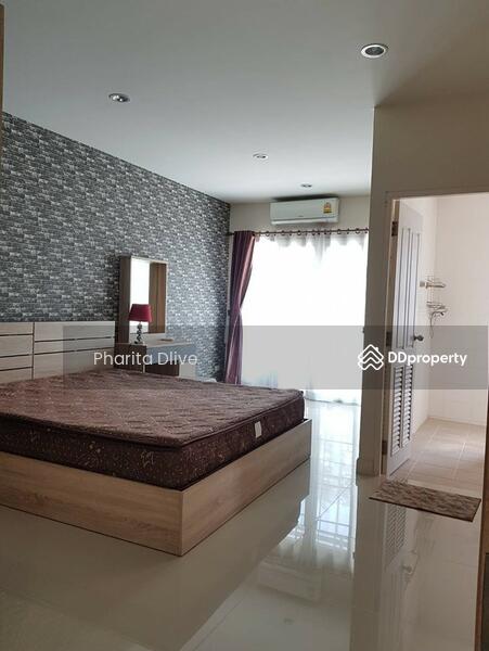 For Sale - Townhouse for sale , walkable to sarasas witaed lanna 500 m. near chiangmai airport 4 km., Chiang Mai