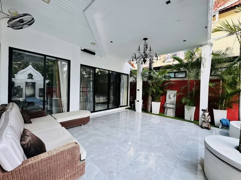 Jomtien Beach, Chon Buri (Pattaya), Nong Pru, Bang Lamung (Pattaya), Chon Buri (Pattaya), 4 Bedrooms, 450 sqm, Villa For Rent, by A LIST ELITE SELECTED, 60019814 - DDproperty.com