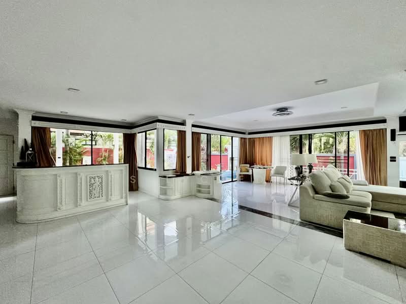 Jomtien Beach, Chon Buri (Pattaya), Nong Pru, Bang Lamung (Pattaya), Chon Buri (Pattaya), 4 Bedrooms, 450 sqm, Villa For Rent, by A LIST ELITE SELECTED, 60019814 - DDproperty.com