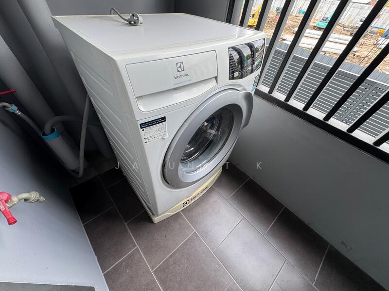 Maestro 19 Ratchada 19-Vipha, Bangkok, Soi Vibhavadi Rangsit 16, Din Daeng, Bangkok, 1 Bedroom, 36 sqm, Condo For Rent, by Jarunat K, 60019817 - DDproperty.com