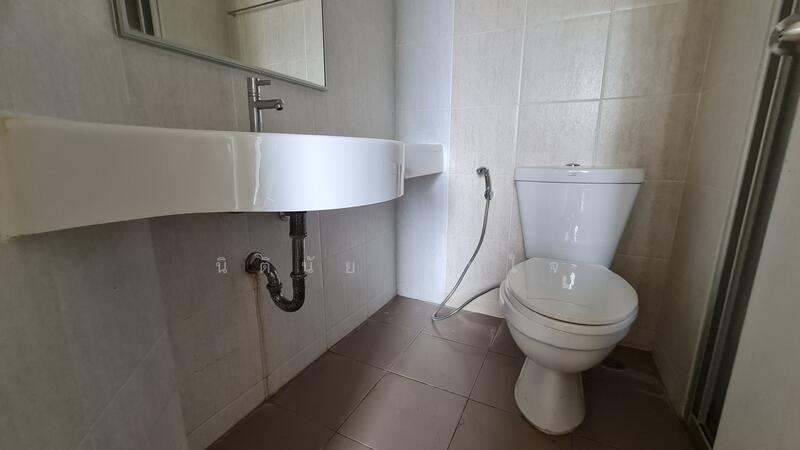 Lumpini Park Nawamin-Sriburapha : ลุมพินี พาร์ค นวมินทร์ - ศรีบูรพา, Bangkok, ถนนนวมินทร์, Khlong Kum, Bueng Kum, Bangkok, 1 Bedroom, 26 sqm, Condo For Sale, by คุณแจม, 60020032 - DDproperty.com