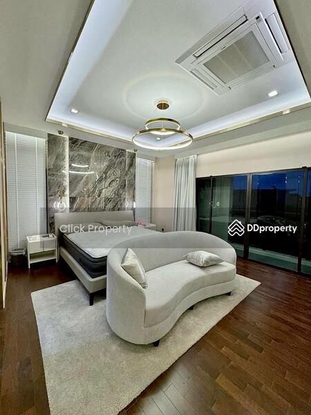 ขาย - Grand Bangkok Boulevard East Rama 9 : แกรนด์ บางกอก บูเลอวาร์ด อีสต์ พระราม 9, กรุงเทพ