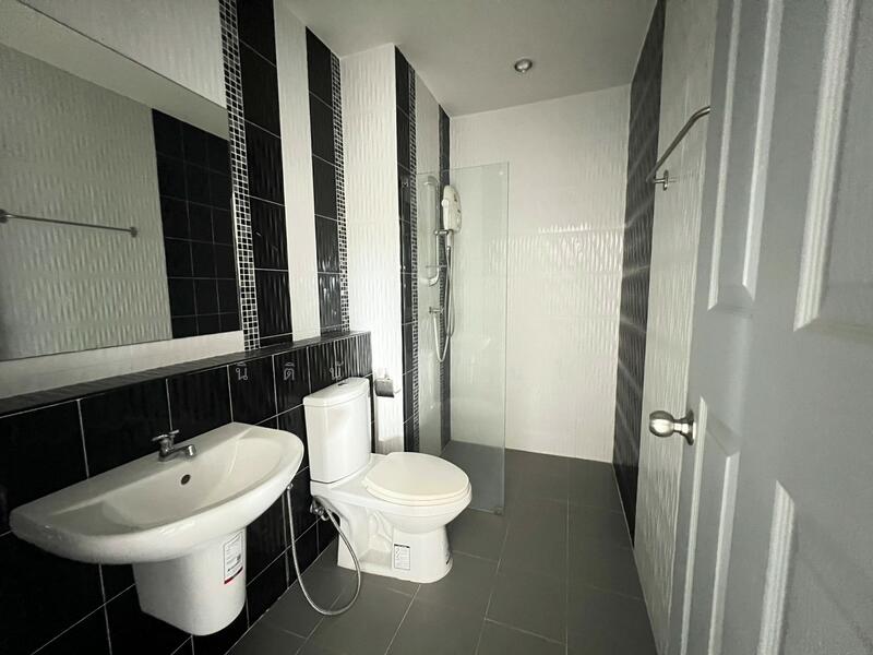 ขาย - Amorn Village Place Condo : อมรวิลเลจ เพลส คอนโด, ชลบุรี