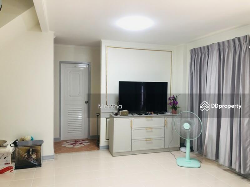 ห้องโถงนั่งเล่น
