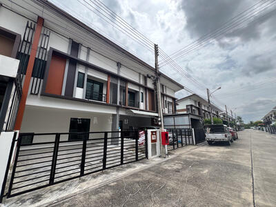 ขาย - Baanfah Piyarom Tendro : บ้านฟ้าปิยรมย์ เทนโดร ทางด่วนวงแหวน-ลำลูกกา คลอง 6, ปทุมธานี