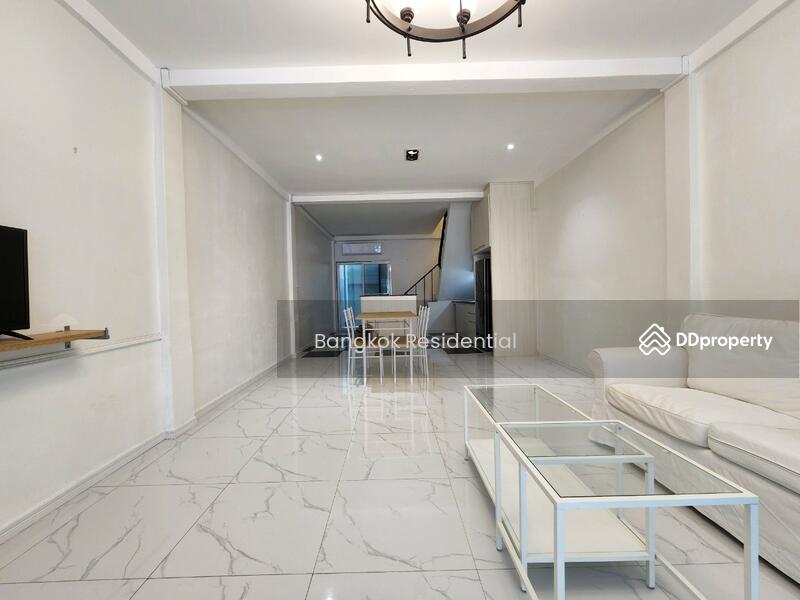 For Rent - Townhouse, Bangkok