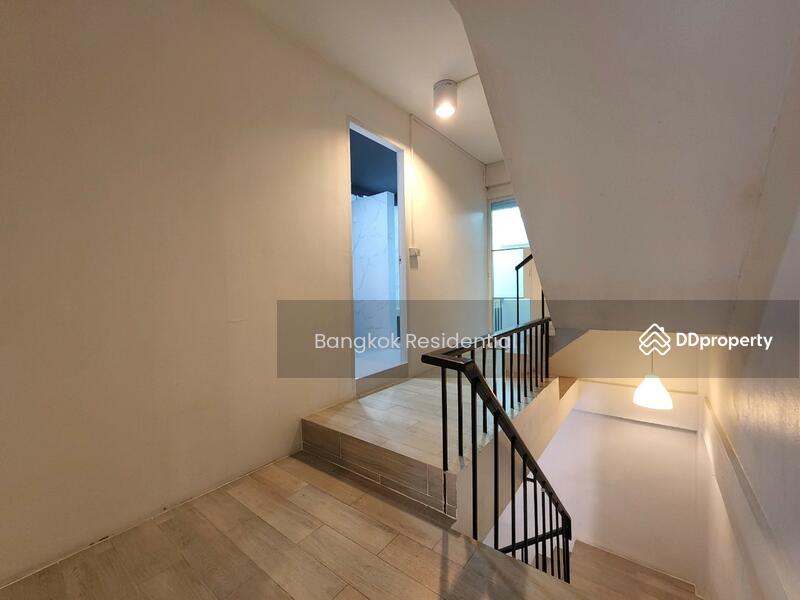 For Rent - Townhouse, Bangkok