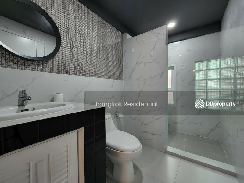 For Rent - Townhouse, Bangkok