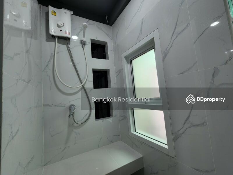 For Rent - Townhouse, Bangkok