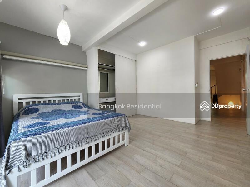 For Rent - Townhouse, Bangkok
