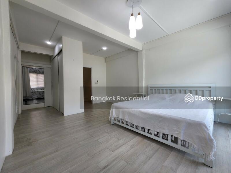 For Rent - Townhouse, Bangkok