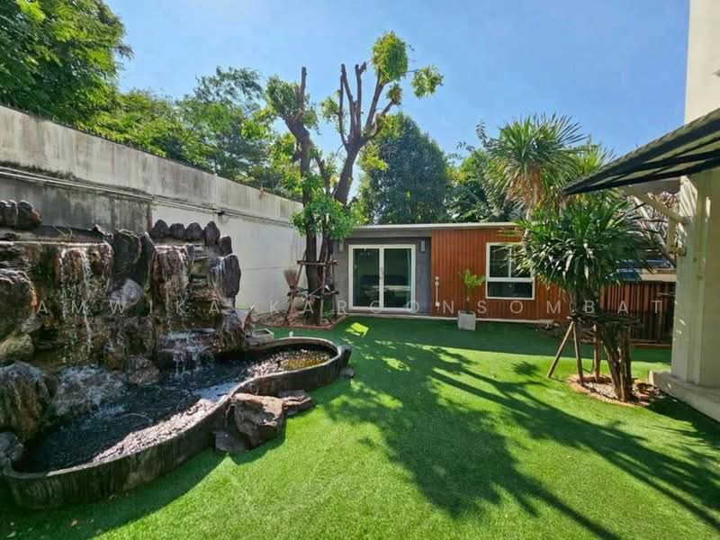 Mantana Lake Watcharapol, Bangkok, Sukhaphiban 5 Road, O-Ngoen, Sai Mai, Bangkok, 5 Bedrooms, 300 sqm, Single Detached House For Sale, by Amwika Karoonsombat, 60020927 - DDproperty.com