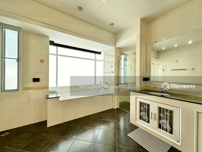 For Rent - Detached House, Bangkok
