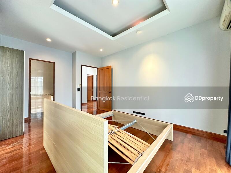 For Rent - Detached House, Bangkok