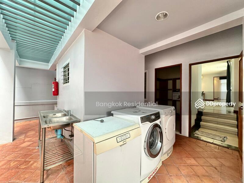 For Rent - Detached House, Bangkok