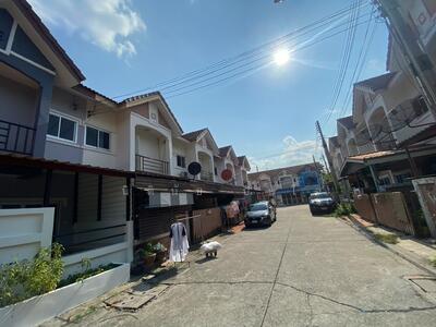 ขาย - บ้านปารียา ศรีราชา, ชลบุรี