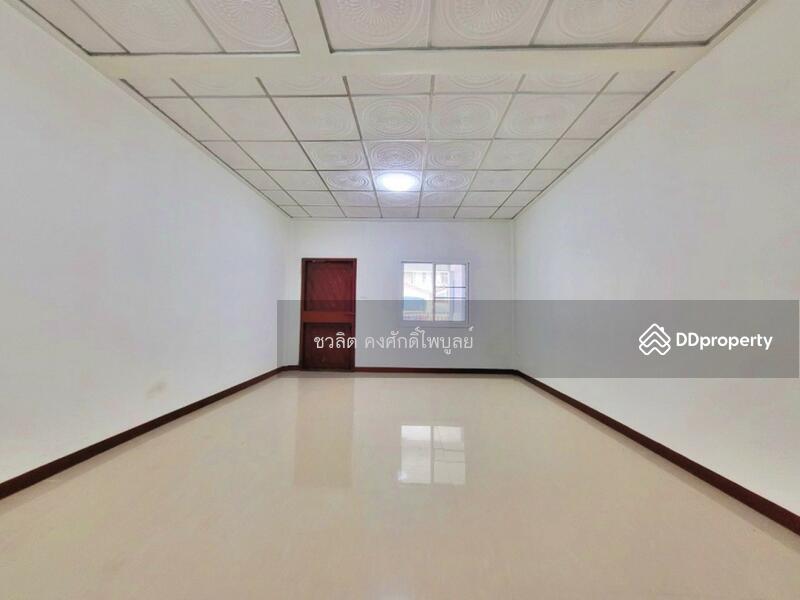 ขาย - ขาย ทาวน์เฮ้าส์ 2 ชั้น 20.2 ตร.ว. รุ่งเรืองเฮ้าส์ ถนนไสวประชาราษฎร์ ลำลูกกา คลอง 4 ต่อเติมระเบียง, ปทุมธานี