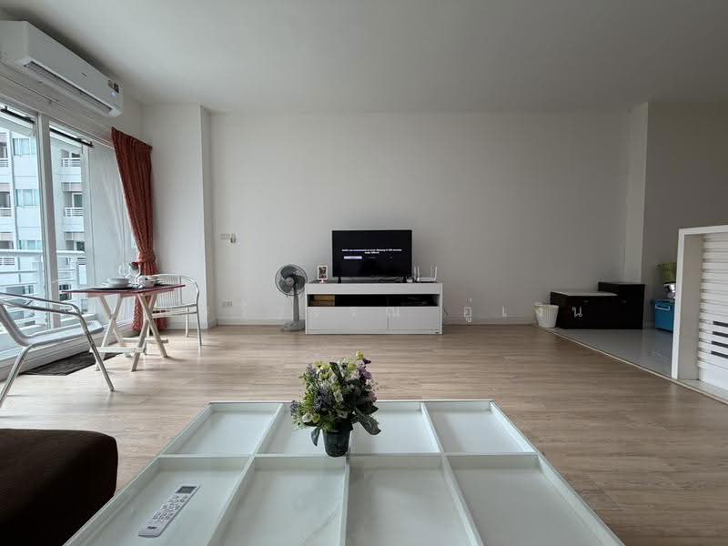 The Fourwings Residence, Bangkok, 335 Srinakarin, Hua Mak, Bang Kapi, Bangkok, 1 Bedroom, 68 sqm, Condo For Rent, by คุณรวีวรรณ อู่เงิน, 60021417 - DDproperty.com