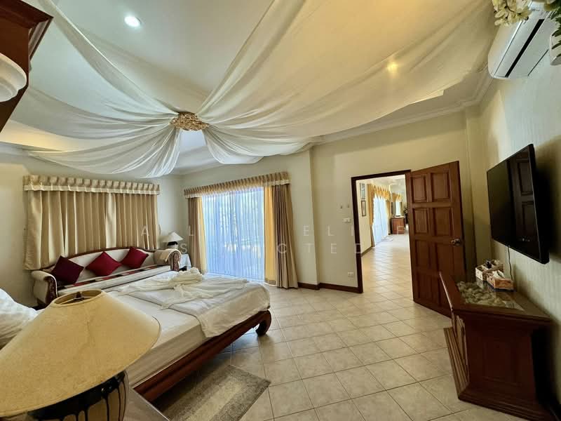 Jomtien Beach, Chon Buri (Pattaya), Nong Pru, Bang Lamung (Pattaya), Chon Buri (Pattaya), 3 Bedrooms, 400 sqm, Villa For Rent, by A LIST ELITE SELECTED, 60021460 - DDproperty.com