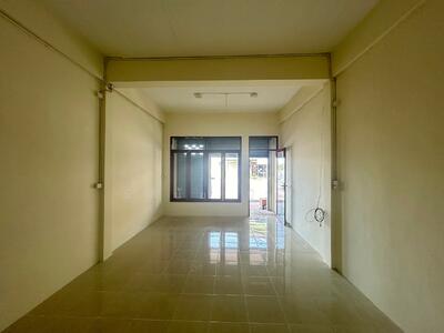 ขาย - นอกโครงการสุราษฎร์ธานี, สุราษฎร์ธานี