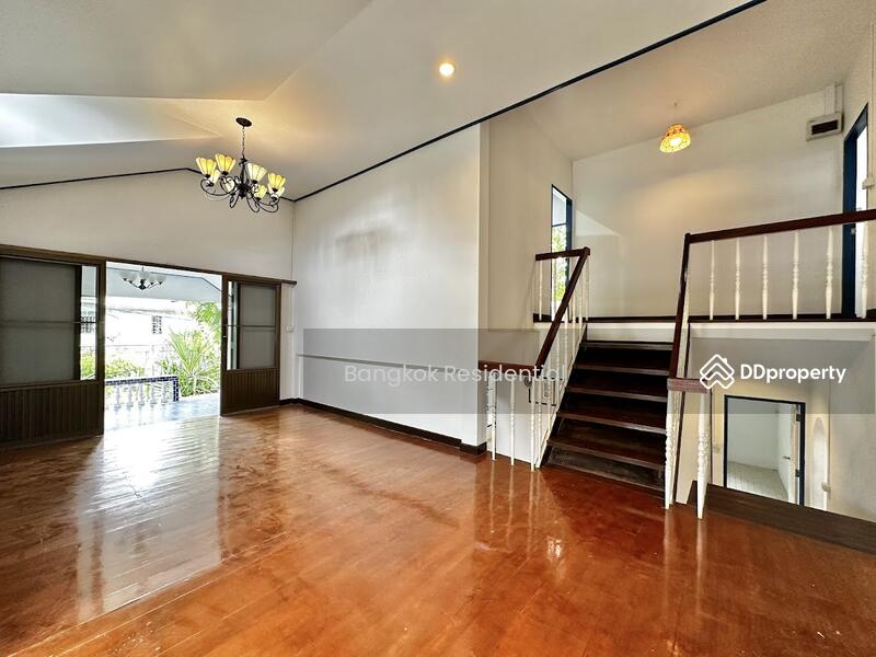 For Rent - Detached House, Bangkok