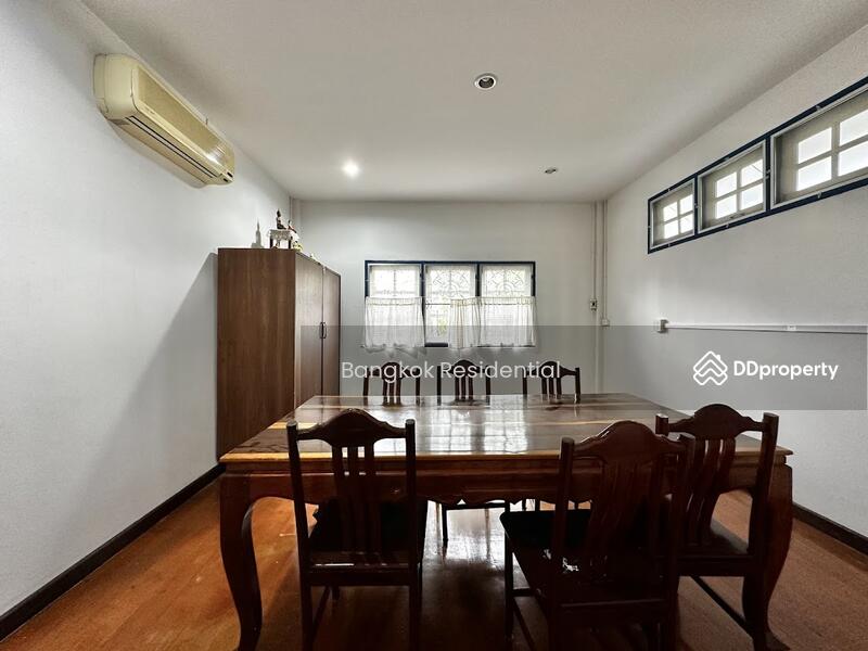For Rent - Detached House, Bangkok