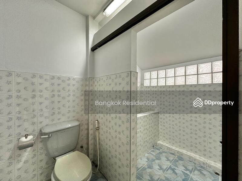 For Rent - Detached House, Bangkok