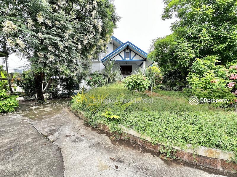 For Rent - Detached House, Bangkok