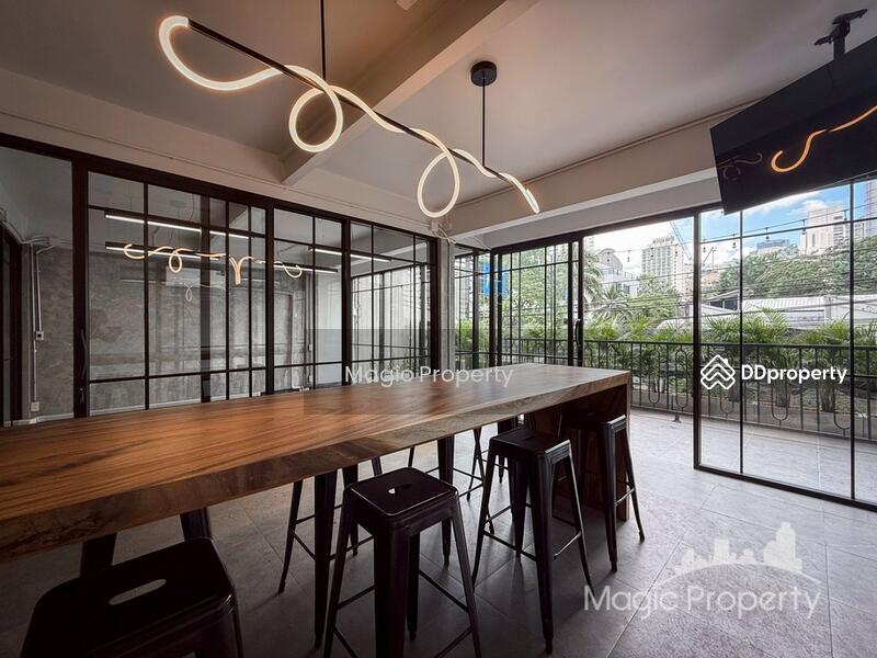 For Rent - Loft-style Office/ Retail space for Rent in Asoke, Bangkok