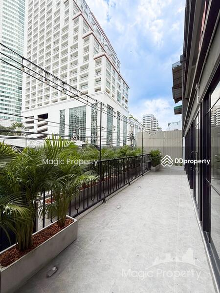 For Rent - Loft-style Office/ Retail space for Rent in Asoke, Bangkok