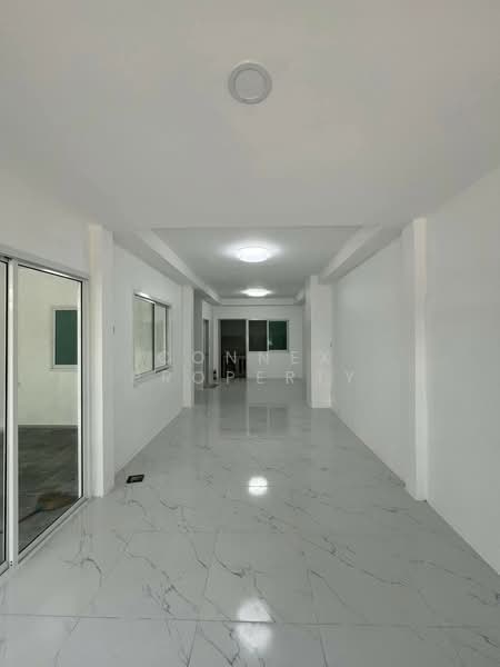 Moobaan Narisara Rangsit-Khlong 11 : หมู่บ้าน นริศรา รังสิต-คลอง 11, ปทุมธานี, ถ.รังสิต-นครนายก คลอง 11, บึงน้ำรักษ์, ธัญบุรี, ปทุมธานี, 145 ตร.ม., ทาวน์เฮ้าส์ ขาย, โดย Connex Property, 60022028 - DDproperty.com