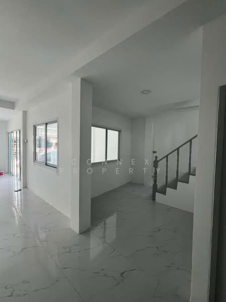 Moobaan Narisara Rangsit-Khlong 11, Pathum Thani, Rangsit-Nakhon Nayok Road, Khlong 11, Bung Nam Rak, Thanyaburi, Pathum Thani, 3 Bedrooms, 145 sqm, Townhouse For Sale, by Connex Property, 60022028 - DDproperty.com