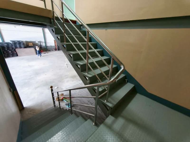 For Sale - โกดัง บางขุนเทียน ชายทะเล สะแกงาม บางกระดี่ พระราม 2 พร้อมออฟฟิศ 1 ไร่ พร้อมใช้งาน, Bangkok