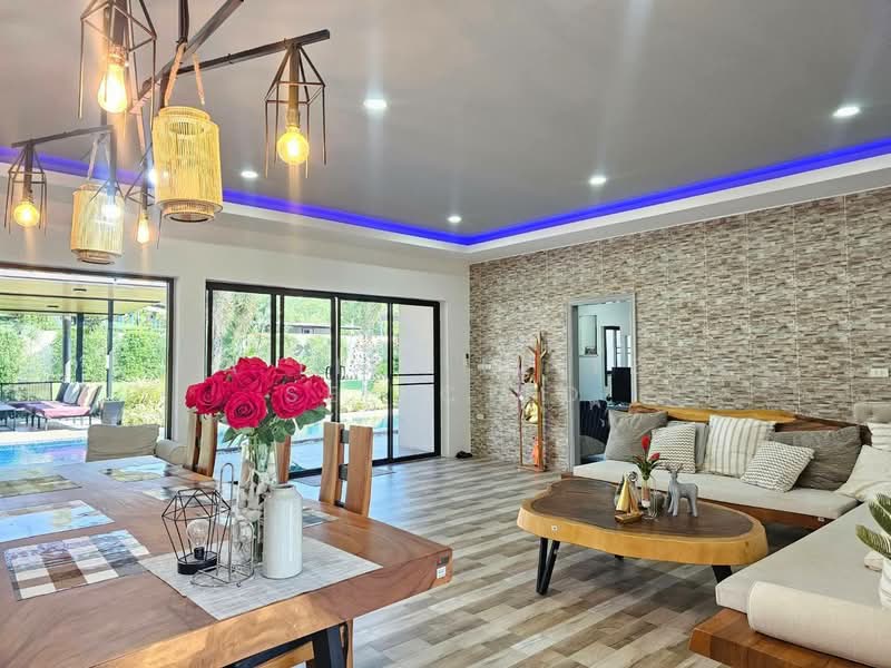 Bang Saray Luxury Pool Villa, ชลบุรี, บางเสร่, สัตหีบ, ชลบุรี, 1,644 ตร.ม., วิลล่า ขาย, โดย A LIST ELITE SELECTED, 60022388 - DDproperty.com