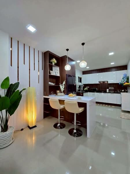 Uraiwan Grand Villa, Chon Buri (Pattaya), Thungklom-Tanman Road 9, Nong Pru, Bang Lamung (Pattaya), Chon Buri (Pattaya), 3 Bedrooms, 288 sqm, Single Detached House For Sale, by A LIST ELITE SELECTED, 60022400 - DDproperty.com