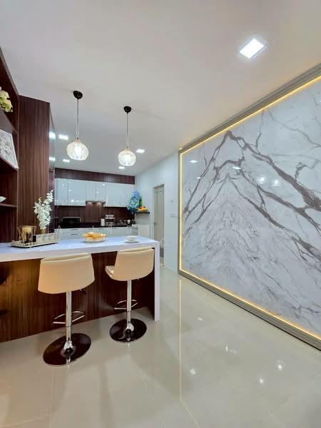 Uraiwan Grand Villa : อุไรวรรณ แกรนด์ วิลล่า, ชลบุรี, ถนนทุ่งกลม-ตาลหมัน 9, หนองปรือ, บางละมุง, ชลบุรี, 288 ตร.ม., บ้านเดี่ยว ขาย, โดย A LIST ELITE SELECTED, 60022400 - DDproperty.com