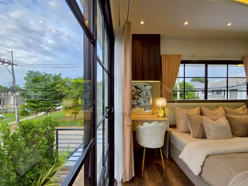 Uraiwan Grand Villa : อุไรวรรณ แกรนด์ วิลล่า, ชลบุรี, ถนนทุ่งกลม-ตาลหมัน 9, หนองปรือ, บางละมุง, ชลบุรี, 288 ตร.ม., บ้านเดี่ยว ขาย, โดย A LIST ELITE SELECTED, 60022400 - DDproperty.com