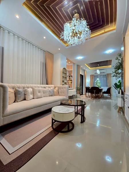 Uraiwan Grand Villa : อุไรวรรณ แกรนด์ วิลล่า, ชลบุรี, ถนนทุ่งกลม-ตาลหมัน 9, หนองปรือ, บางละมุง, ชลบุรี, 288 ตร.ม., บ้านเดี่ยว ขาย, โดย A LIST ELITE SELECTED, 60022400 - DDproperty.com