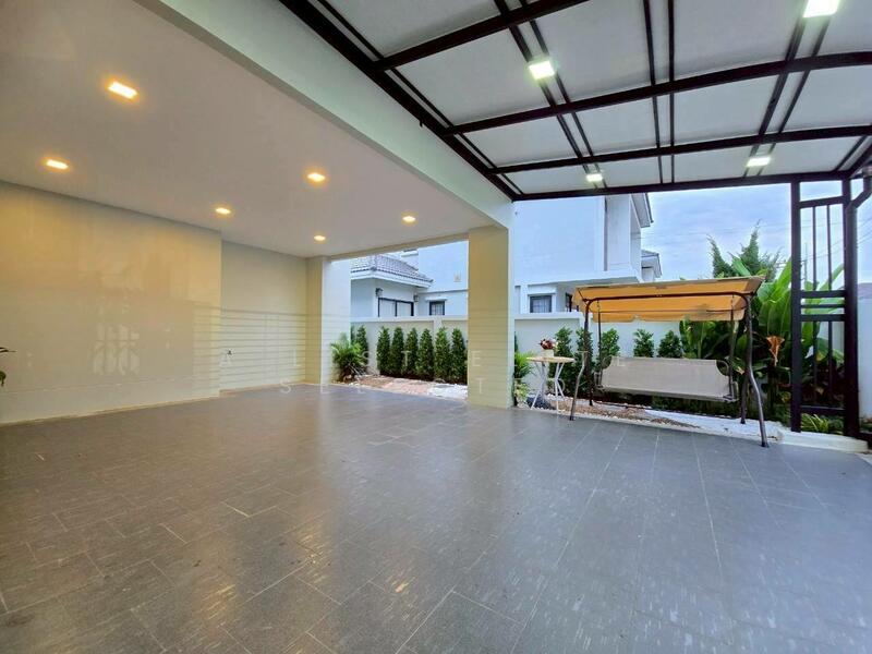 Uraiwan Grand Villa, Chon Buri (Pattaya), Thungklom-Tanman Road 9, Nong Pru, Bang Lamung (Pattaya), Chon Buri (Pattaya), 3 Bedrooms, 288 sqm, Single Detached House For Sale, by A LIST ELITE SELECTED, 60022400 - DDproperty.com