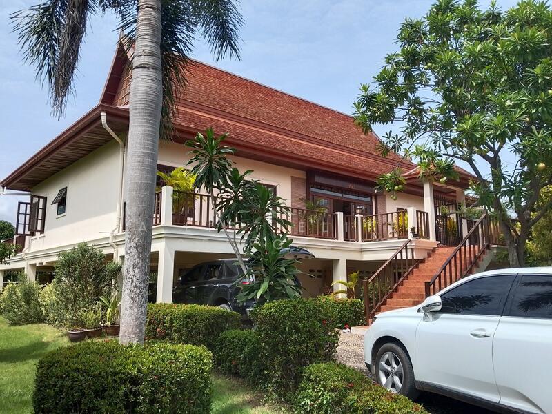 Thai Style Villa Huai Yai, Chon Buri (Pattaya), Huai Yai, Bang Lamung (Pattaya), Chon Buri (Pattaya), 3 Bedrooms, 2,756 sqm, Villa For Sale, by A LIST ELITE SELECTED, 60022456 - DDproperty.com