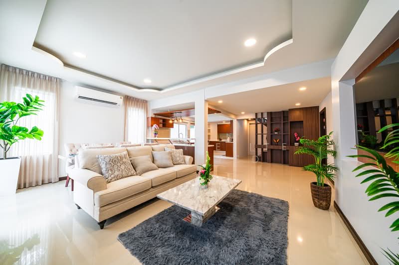 Suksabai Villa, Chon Buri (Pattaya), Soi Suksabai Villa, Bang Lamung, Bang Lamung (Pattaya), Chon Buri (Pattaya), 5 Bedrooms, 280 sqm, Villa For Sale, by A LIST ELITE SELECTED, 60022463 - DDproperty.com