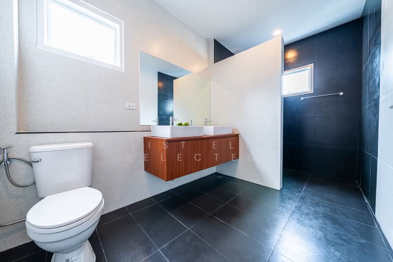 Suksabai Villa, Chon Buri (Pattaya), Soi Suksabai Villa, Bang Lamung, Bang Lamung (Pattaya), Chon Buri (Pattaya), 5 Bedrooms, 280 sqm, Villa For Sale, by A LIST ELITE SELECTED, 60022463 - DDproperty.com